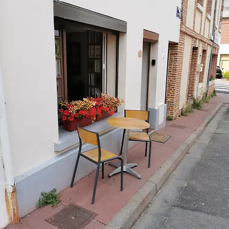La Maison D Yvonne La Bouille